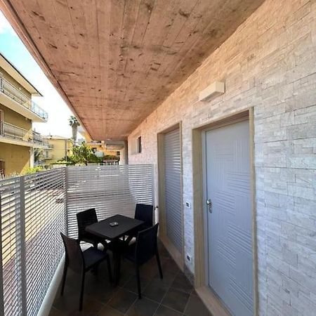 Casa Vacanze Lui Сан-Бенедетто-дель-Тронто Экстерьер фото