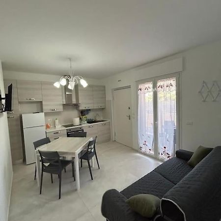 Casa Vacanze Lui Сан-Бенедетто-дель-Тронто Экстерьер фото